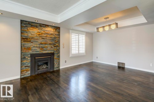 10519 87 Avenue, Edmonton, AB - Indoor With Fireplace