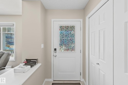 1328 Chappelle Boulevard, Edmonton, AB - Indoor Photo Showing Other Room