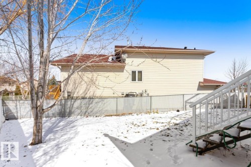 16056 84 Street Nw, Edmonton, AB - Outdoor