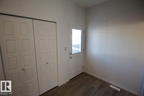Upper 3716 42 Avenue, Beaumont, AB - Indoor Photo Showing Other Room