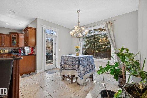 918 Hollingsworth Bend, Edmonton, AB - Indoor