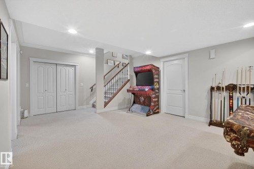 918 Hollingsworth Bend, Edmonton, AB - Indoor