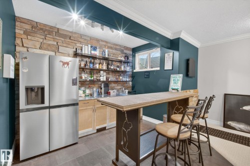 918 Hollingsworth Bend, Edmonton, AB - Indoor