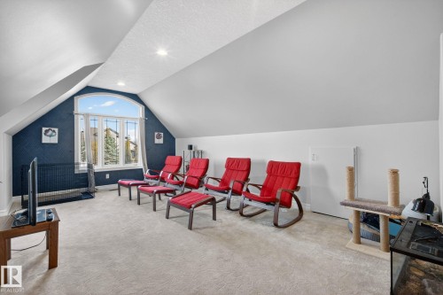 918 Hollingsworth Bend, Edmonton, AB - Indoor