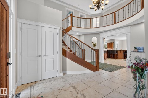 918 Hollingsworth Bend, Edmonton, AB - Indoor Photo Showing Other Room