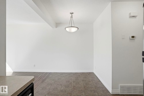 41 230 Edwards Drive, Edmonton, AB - Indoor Photo Showing Other Room