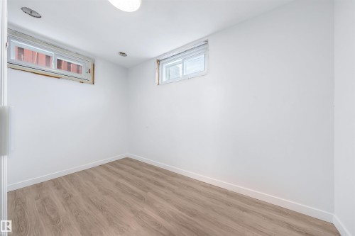 4238 117 Avenue, Edmonton, AB - Indoor Photo Showing Other Room