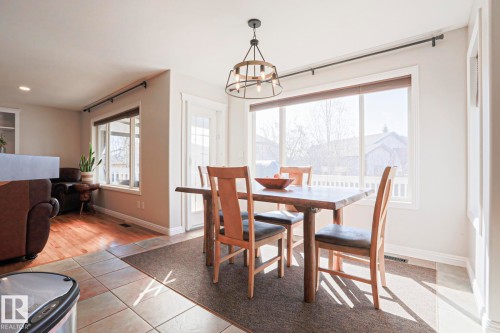 28 Encino Close, St. Albert, AB - Indoor Photo Showing Dining Room