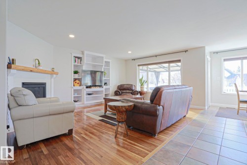 28 Encino Close, St. Albert, AB - Indoor Photo Showing Living Room With Fireplace