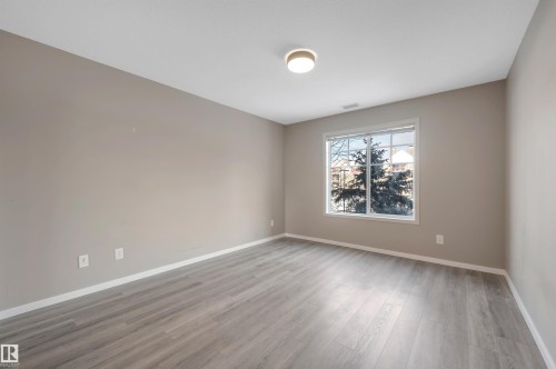 238 2096 Blackmud Creek Drive, Edmonton, AB - Indoor Photo Showing Other Room
