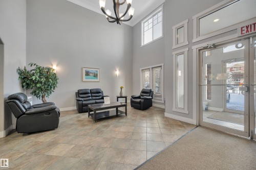 238 2096 Blackmud Creek Drive, Edmonton, AB - Indoor Photo Showing Other Room