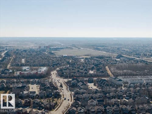 Aerial perspective showcasing a residential community with varied architectural styles - Edmonton, AB - Outdoor With View