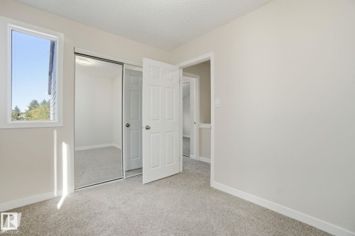 71 Lancaster Terrace, Edmonton, AB - Indoor Photo Showing Other Room