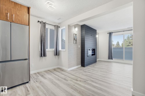 71 Lancaster Terrace, Edmonton, AB - Indoor