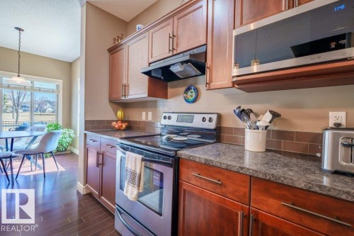 2241 Austin Way, Edmonton, AB - Indoor Photo Showing Kitchen