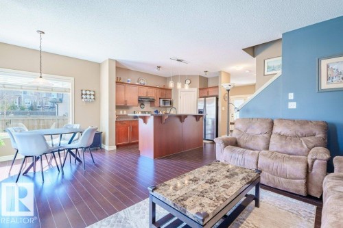 2241 Austin Way, Edmonton, AB - Indoor Photo Showing Other Room