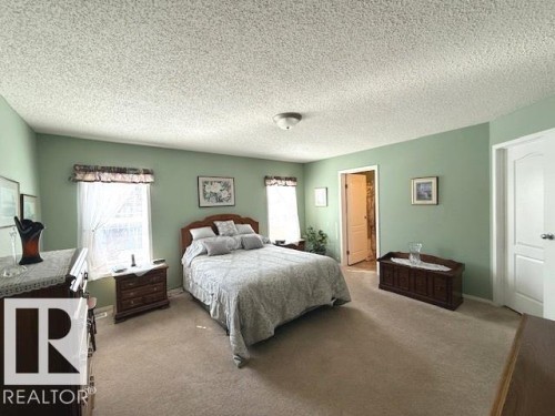 1741 Jubilee Loop, Sherwood Park, AB - Indoor Photo Showing Bedroom