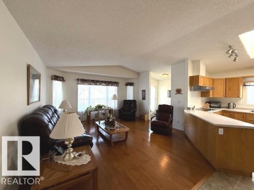 1741 Jubilee Loop, Sherwood Park, AB - Indoor Photo Showing Other Room