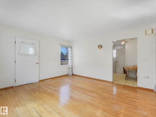 12245 96 Street, Edmonton, AB - Indoor Photo Showing Other Room