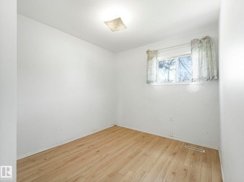 12245 96 Street, Edmonton, AB - Indoor Photo Showing Other Room