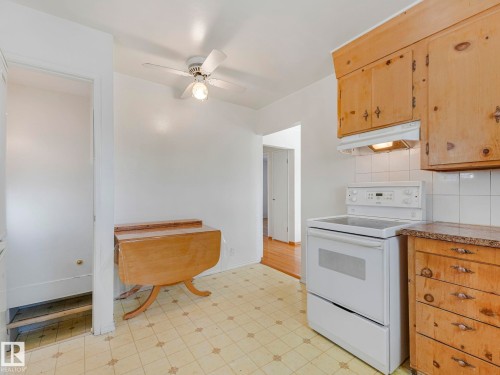 12245 96 Street, Edmonton, AB - Indoor Photo Showing Kitchen