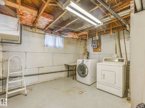 12245 96 Street, Edmonton, AB - Indoor Photo Showing Laundry Room