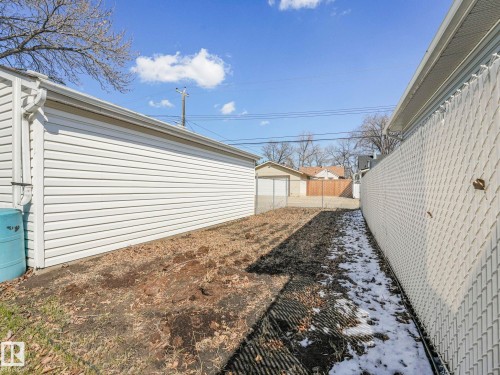 12245 96 Street, Edmonton, AB - Outdoor