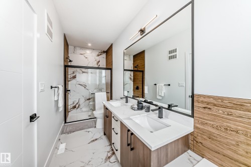 77 Elliott Wynd, Fort Saskatchewan, AB - Indoor Photo Showing Other Room