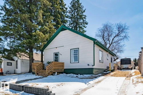 5015 49 Avenue, Onoway, AB - Outdoor With Exterior