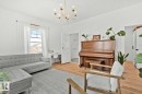 5015 49 Avenue, Onoway, AB  - Indoor Photo Showing Living Room 