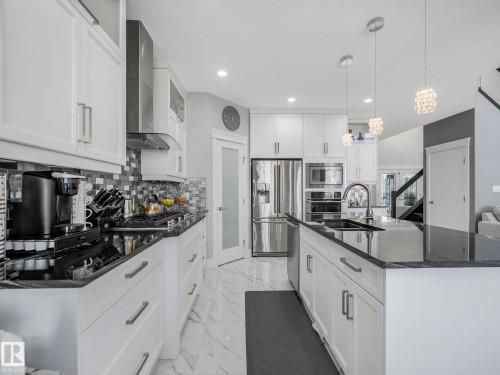 7532 173 Avenue, Edmonton, AB - Indoor Photo Showing Kitchen With Double Sink With Upgraded Kitchen