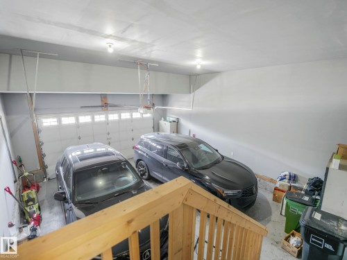 7532 173 Avenue, Edmonton, AB - Indoor Photo Showing Garage