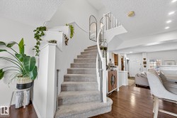 1015 EAST BEND  Edmonton, AB T6M 0V4