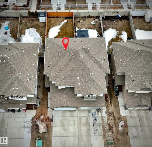 Gable roof with asphalt shingles - 2314 22 Avenue, Edmonton, AB - Outdoor