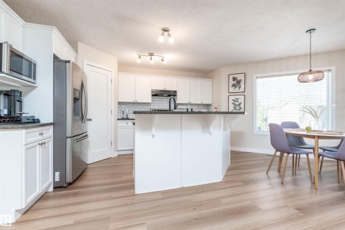 91 Appleton Crescent, Sherwood Park, AB - Indoor Photo Showing Kitchen