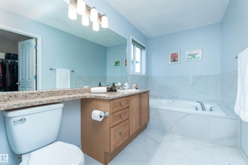 91 Appleton Crescent, Sherwood Park, AB - Indoor Photo Showing Bathroom