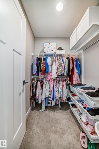 6259 175 Avenue, Edmonton, AB - Indoor With Storage