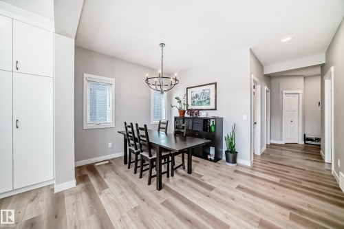 6259 175 Avenue, Edmonton, AB - Indoor Photo Showing Dining Room