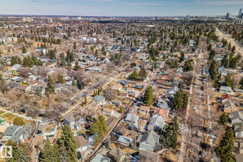 Expansive residential area featuring numerous single-family homes, mature trees, and varied architectural styles - 13635 108 Avenue, Edmonton, AB - Outdoor With View