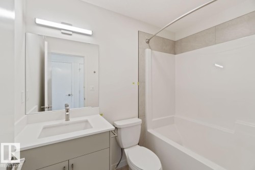 7116 50A Avenue, Beaumont, AB - Indoor Photo Showing Bathroom