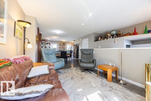 19 1030 Chappelle Boulevard, Edmonton, AB - Indoor