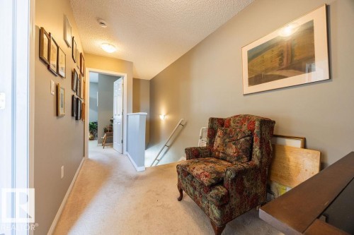 19 1030 Chappelle Boulevard, Edmonton, AB - Indoor Photo Showing Other Room