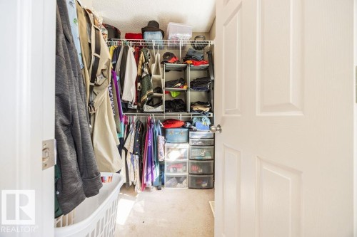 19 1030 Chappelle Boulevard, Edmonton, AB - Indoor With Storage
