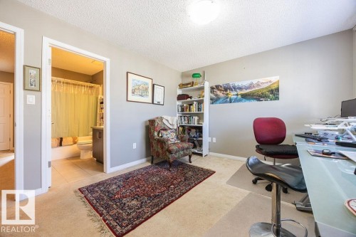 19 1030 Chappelle Boulevard, Edmonton, AB - Indoor Photo Showing Office