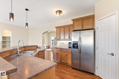 8027 3 Avenue, Edmonton, AB - Indoor Photo Showing Kitchen With Double Sink