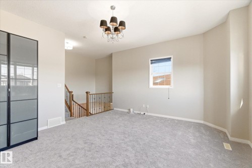 8027 3 Avenue, Edmonton, AB - Indoor Photo Showing Other Room