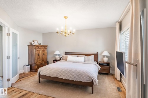 40 Dunfield Crescent, St. Albert, AB - Indoor Photo Showing Bedroom