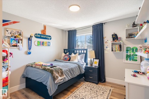 40 Dunfield Crescent, St. Albert, AB - Indoor Photo Showing Bedroom