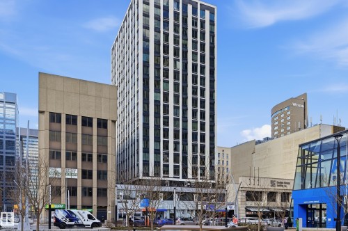 1805 10024 Jasper Avenue, Edmonton, AB - Outdoor With Facade