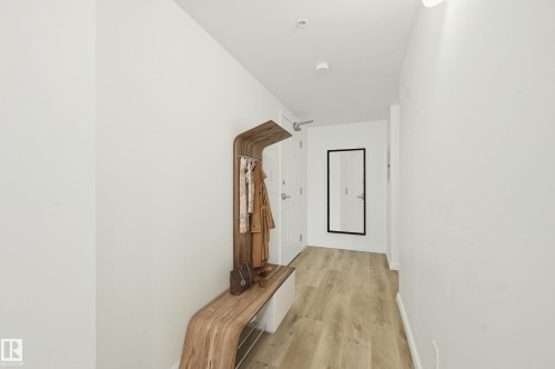 1805 10024 Jasper Avenue, Edmonton, AB - Indoor Photo Showing Other Room